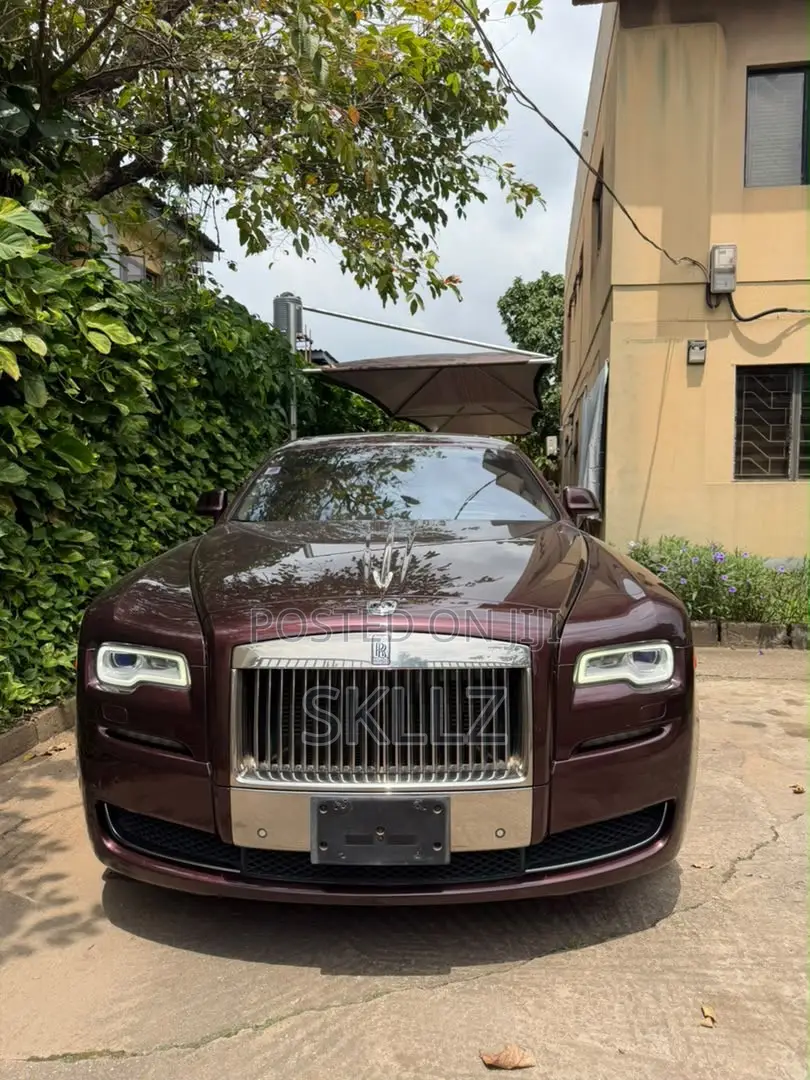 Rolls-Royce Ghost 2017 Burgundy