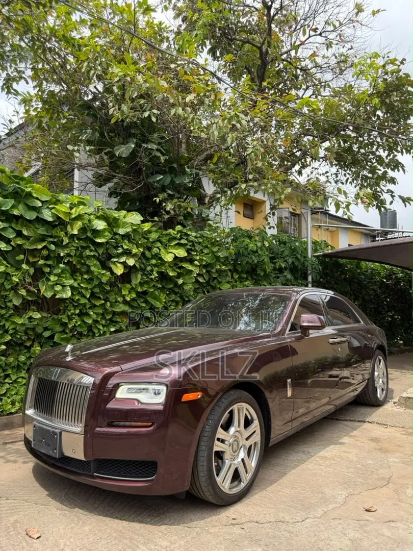 Rolls-Royce Ghost 2017 Burgundy