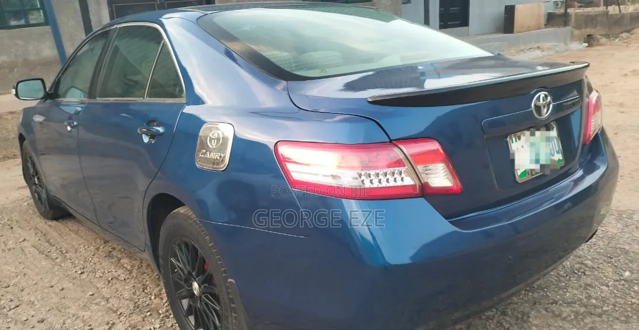 Toyota Camry 2008 Blue