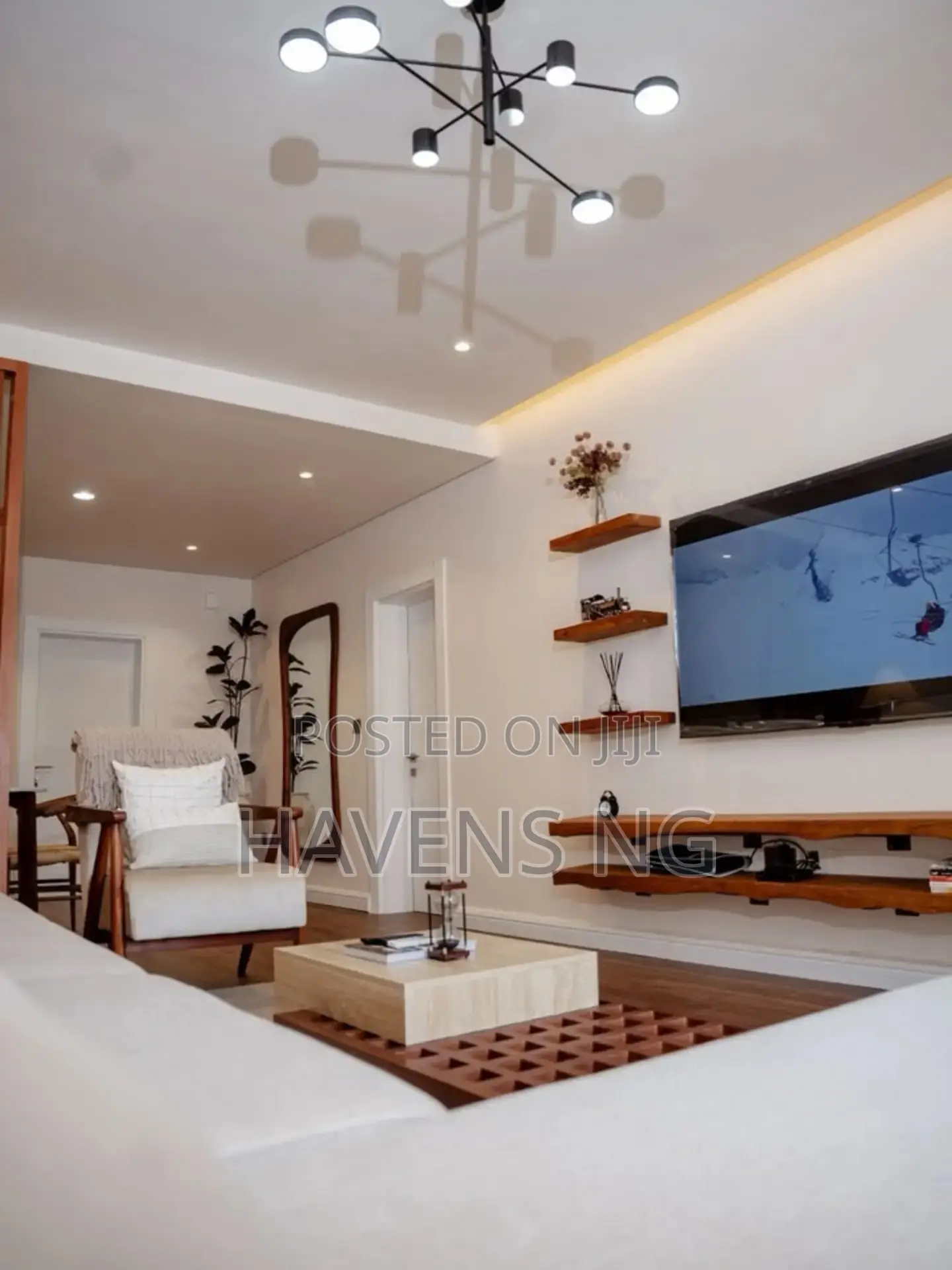 Luxury 1-Bedroom Apartment in Jahi, Gilmore, Abuja