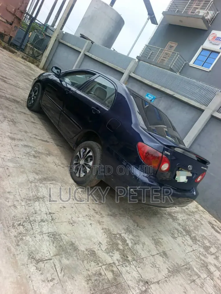Toyota Corolla 2004 Blue