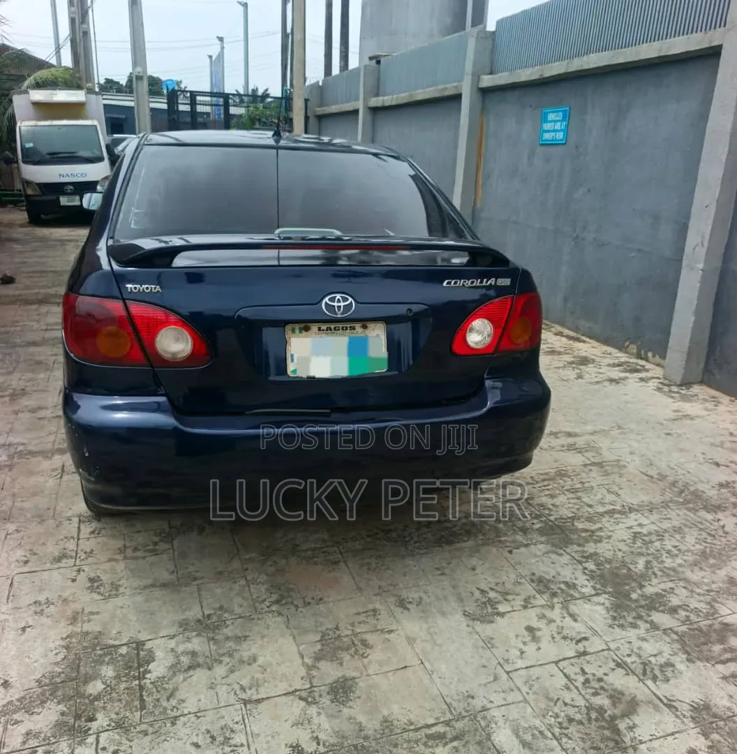 Toyota Corolla 2004 Blue