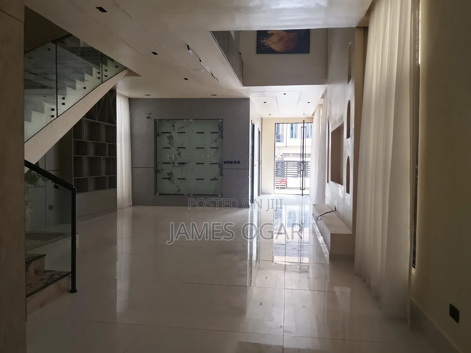 5bdrm Duplex in Royal Pines, Lekki Expressway for sale