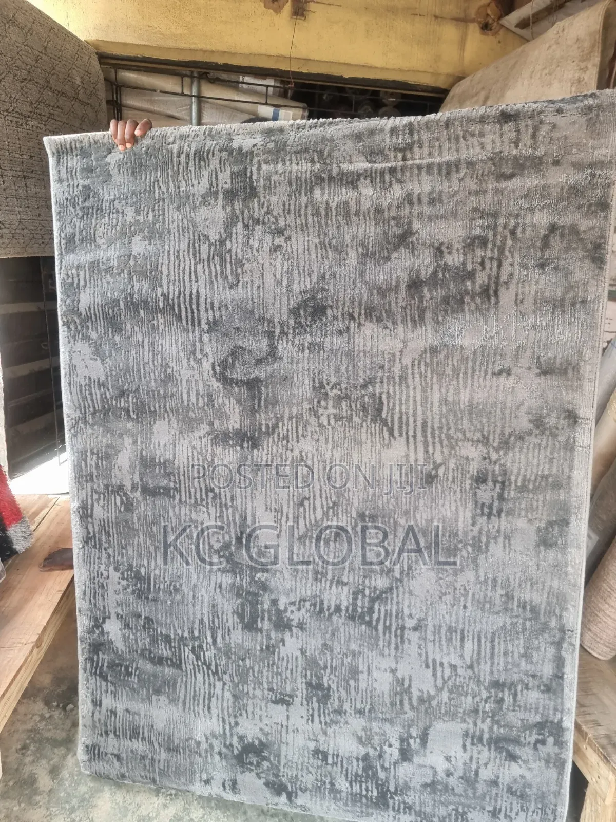 Center Rug.10 by 13 High Quality Smooth Center Rug Available in Bulk