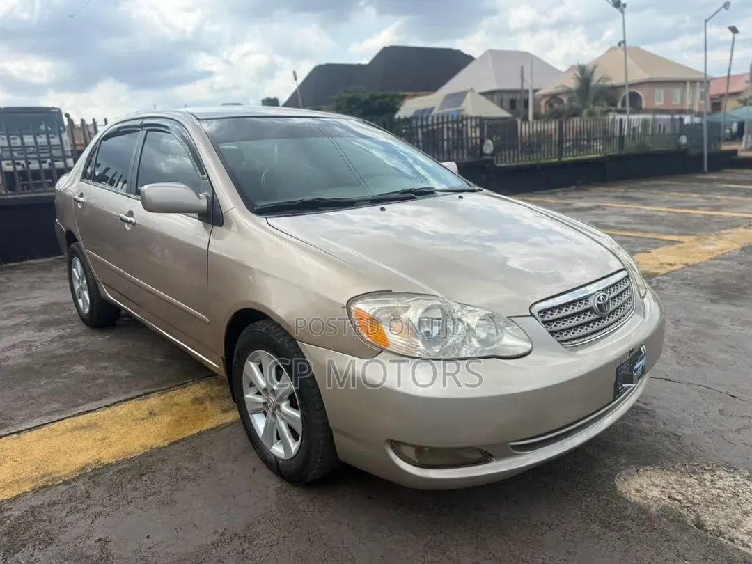 Toyota Corolla LE 2006 Gold