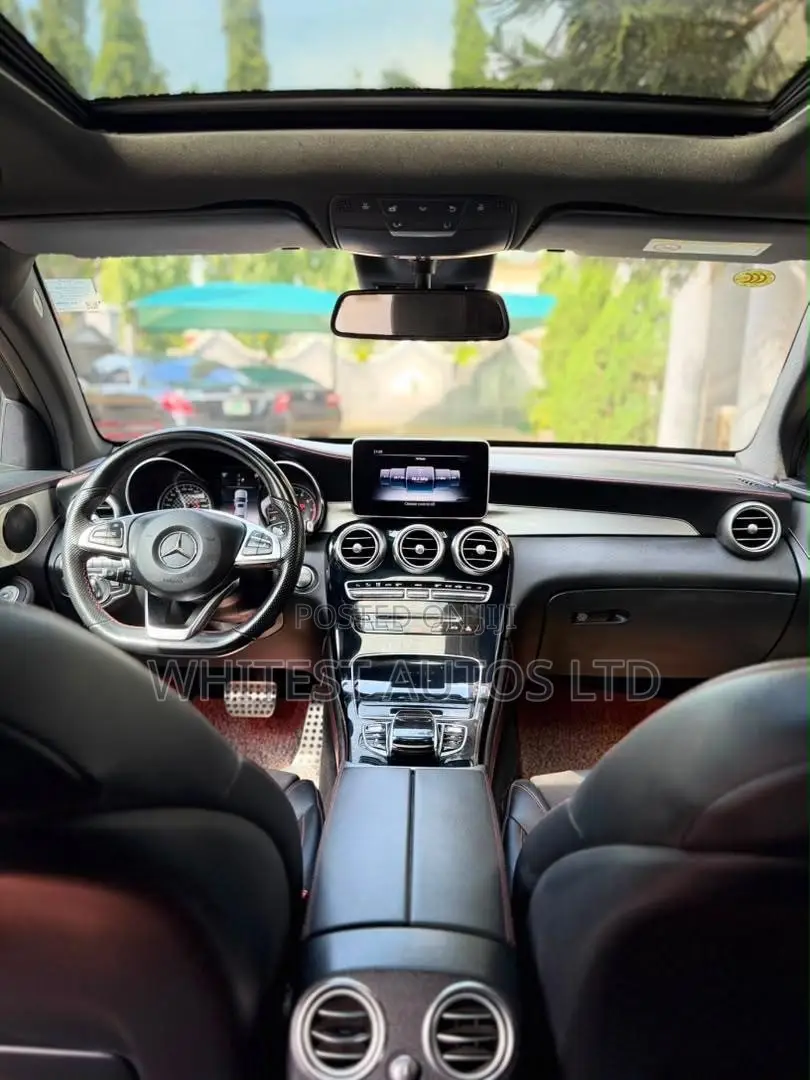 Mercedes-Benz GLC-Class 2018 Blue
