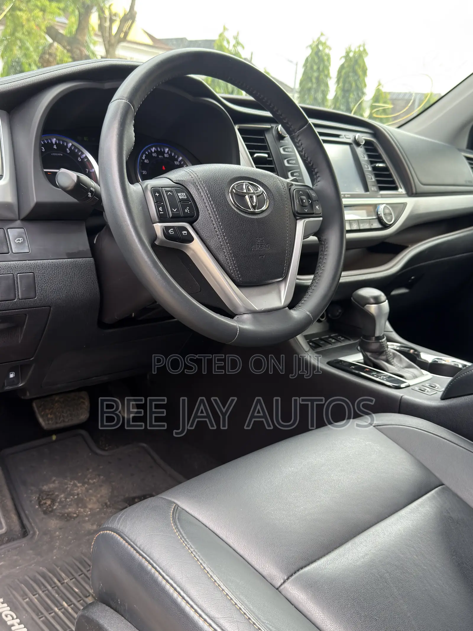 Toyota Highlander XLE 4x2 V6 (3.5L 6cyl 8A) 2017 Blue