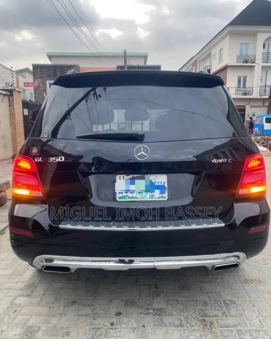 Mercedes-Benz GLK-Class 2010 Black