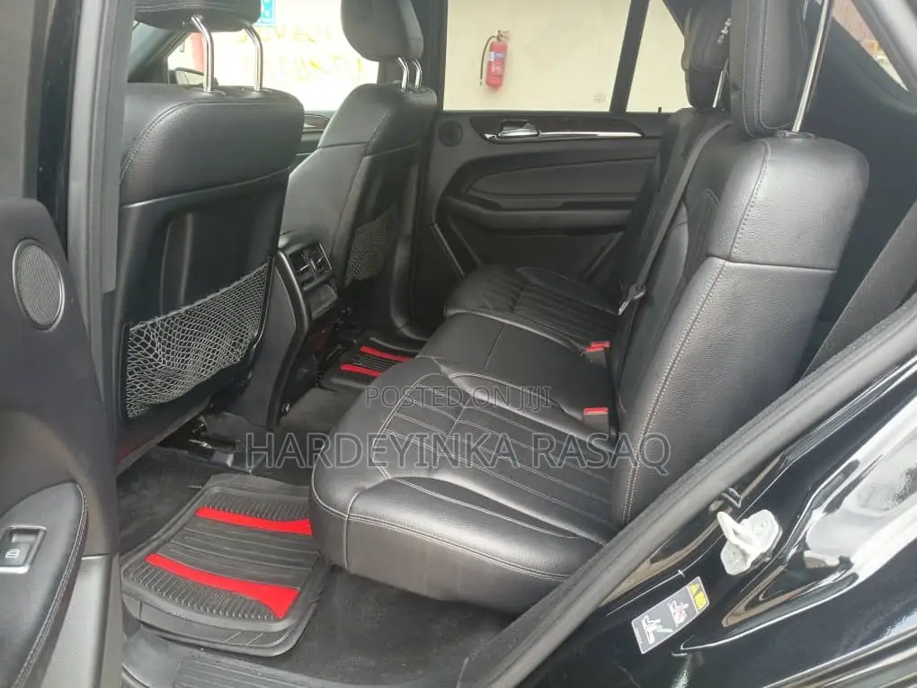 Mercedes-Benz GLE-Class GLE 550 4MATIC 2017 Black