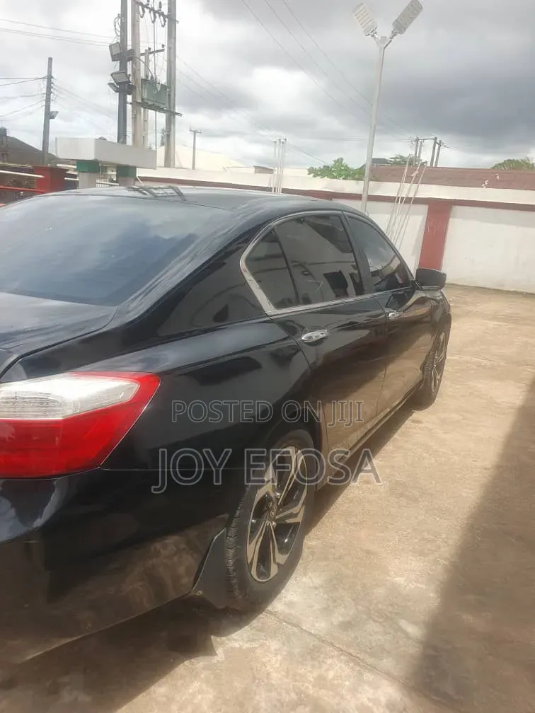 Honda Accord 2016 Black