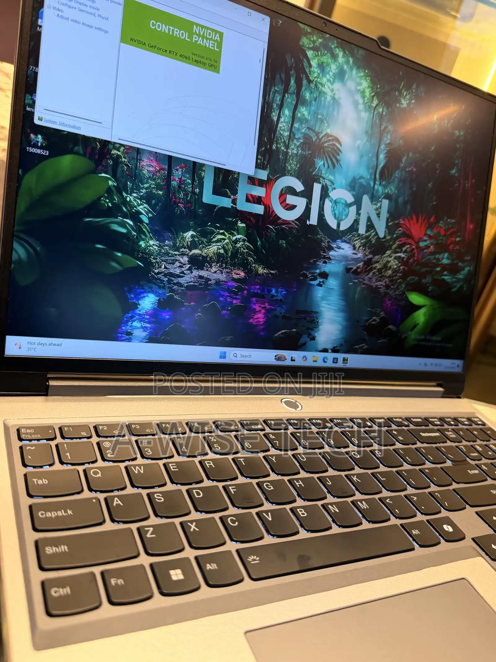 Lenovo Legion Y7000P IRX9 Gaming Laptop 16GB Intel Core i7 SSD 1T