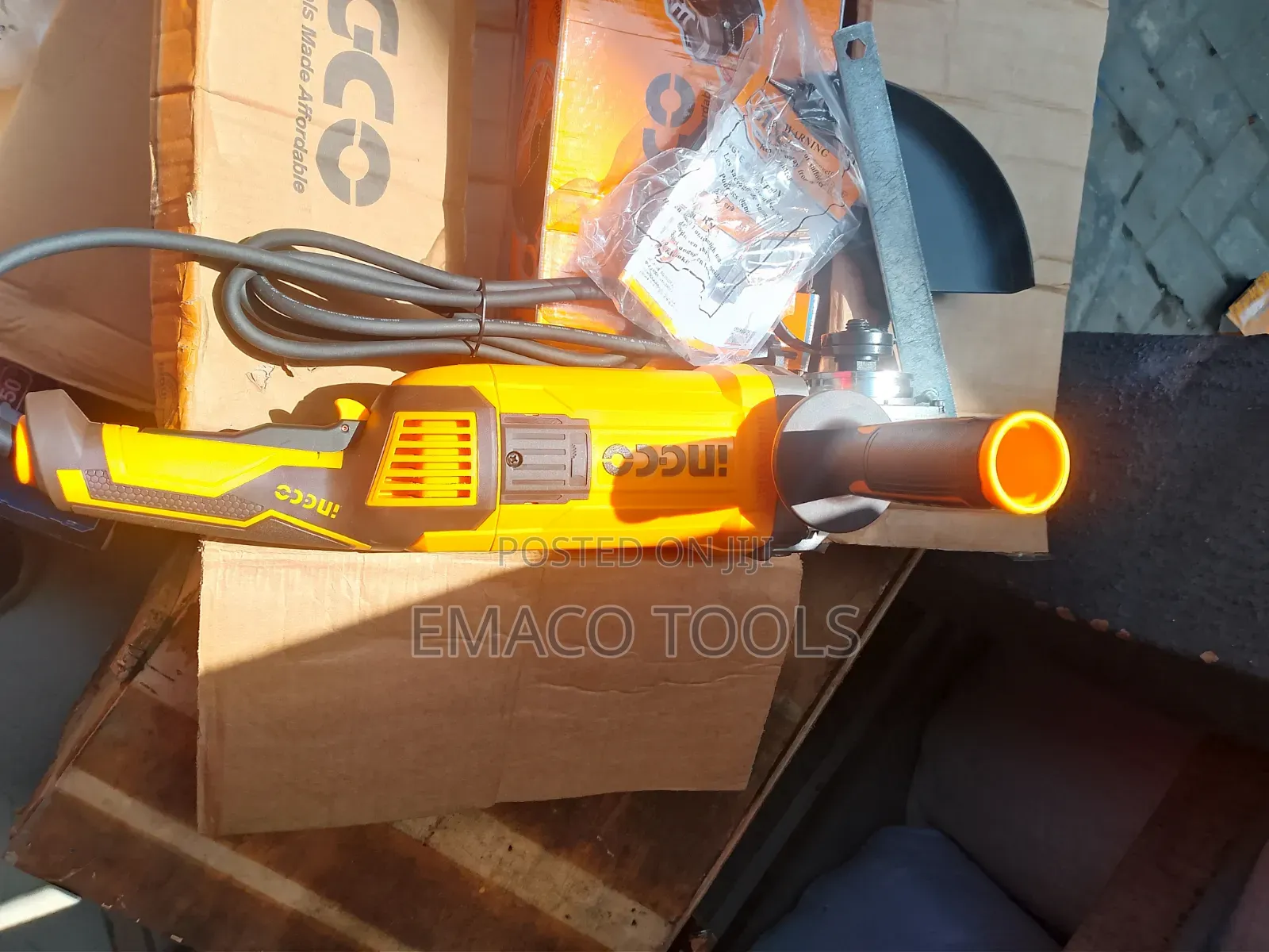 Heavy Duty 230mm Angle Grinder