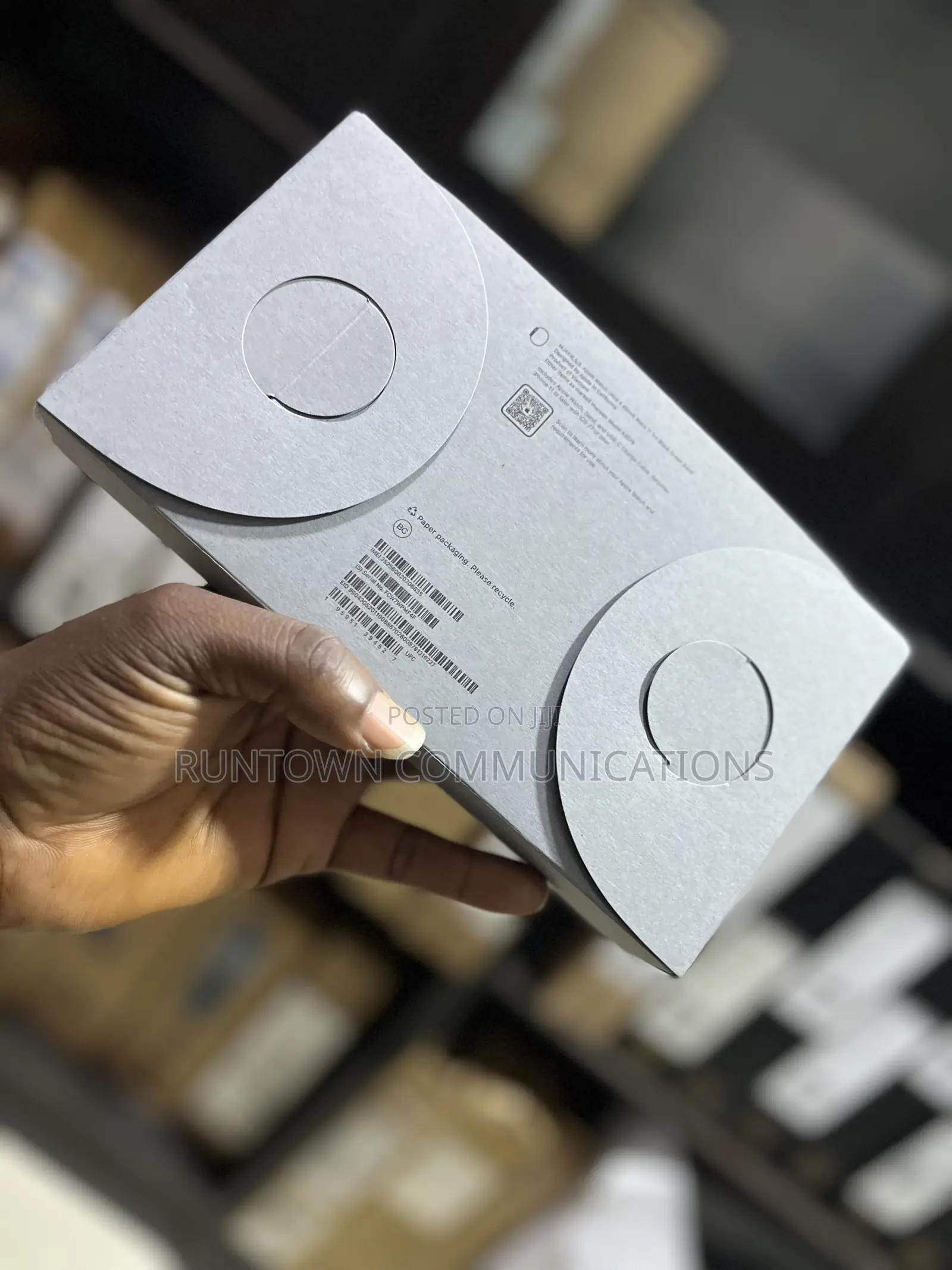 Apple Watch Ultra 4 2026(Black Ocean Band)