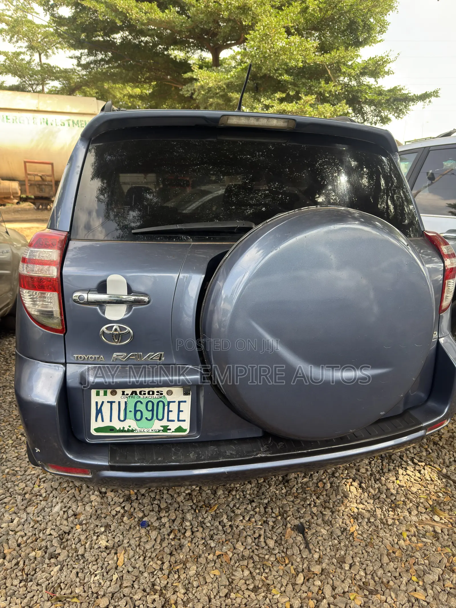 Toyota RAV4 2010 Blue