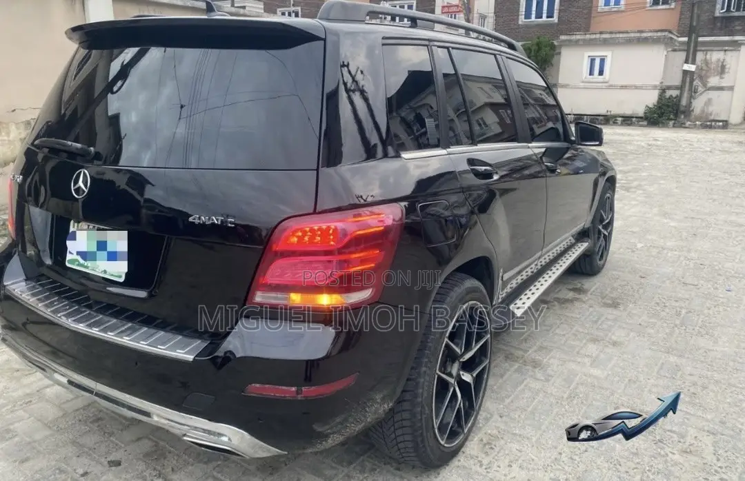 Mercedes-Benz GLK-Class 2010 Black