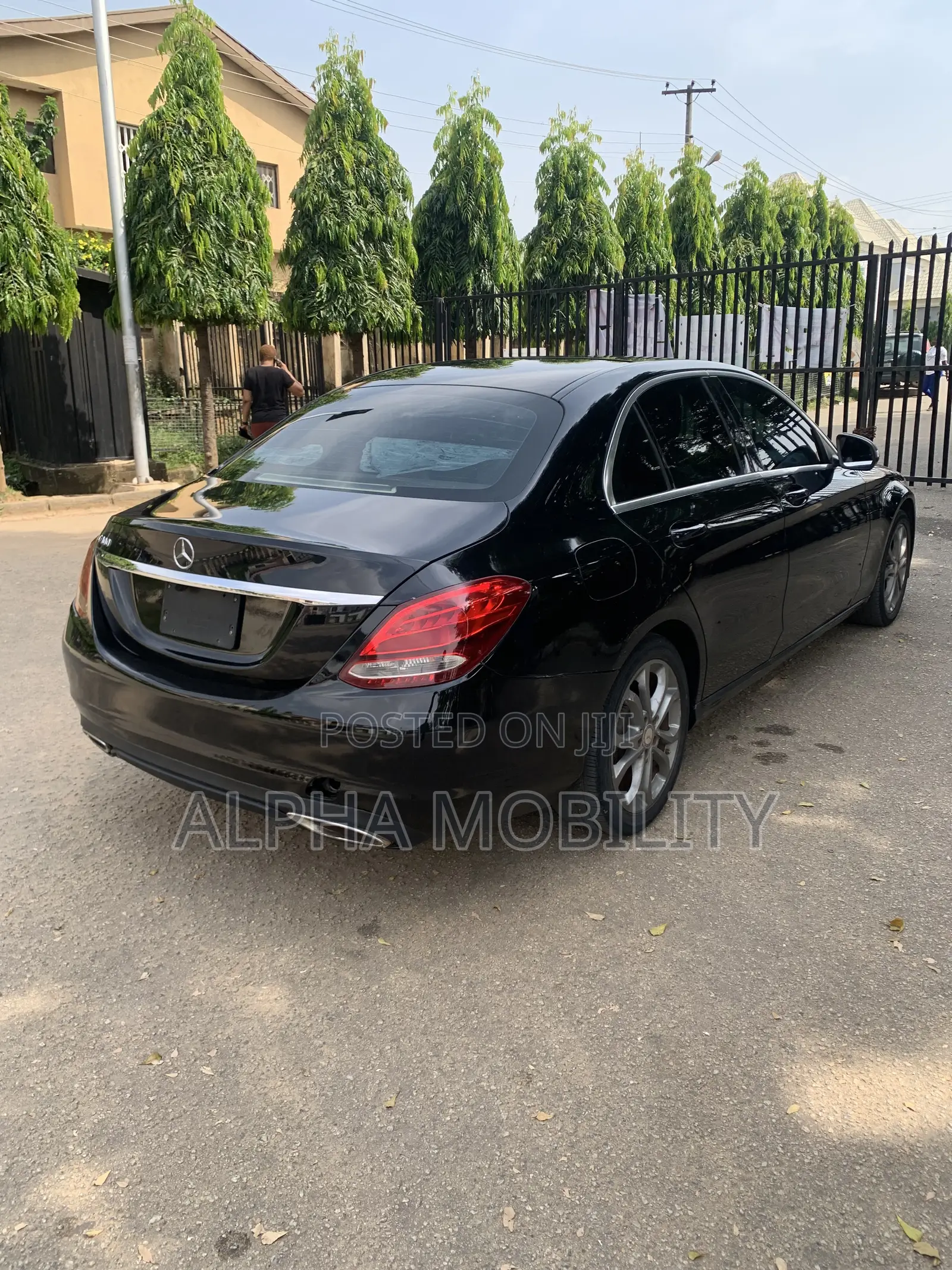 Mercedes-Benz C300 Base 4Matic Sedan AWD (2.0L 4cyl 7A) 2017 Black