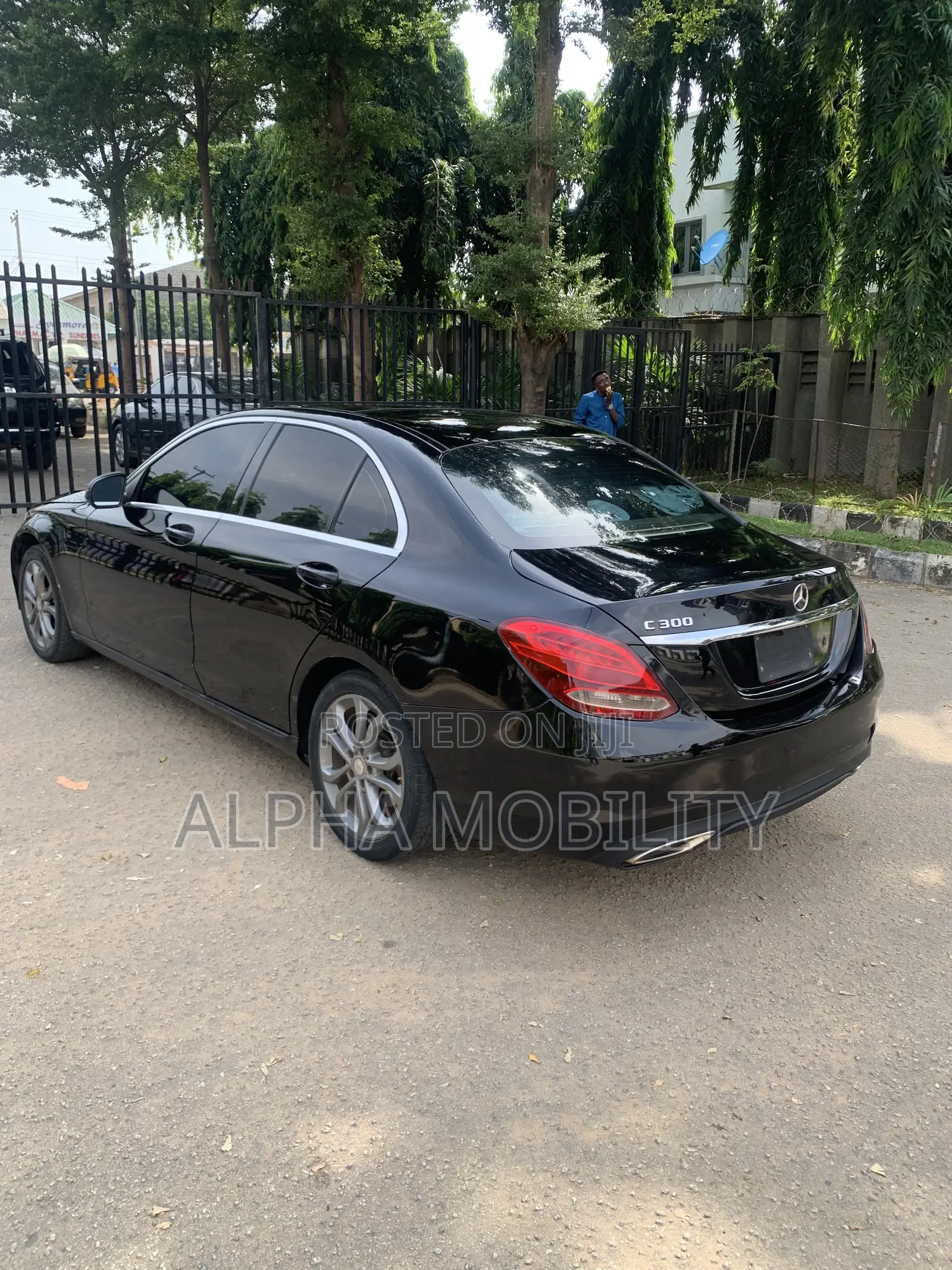Mercedes-Benz C300 Base 4Matic Sedan AWD (2.0L 4cyl 7A) 2017 Black