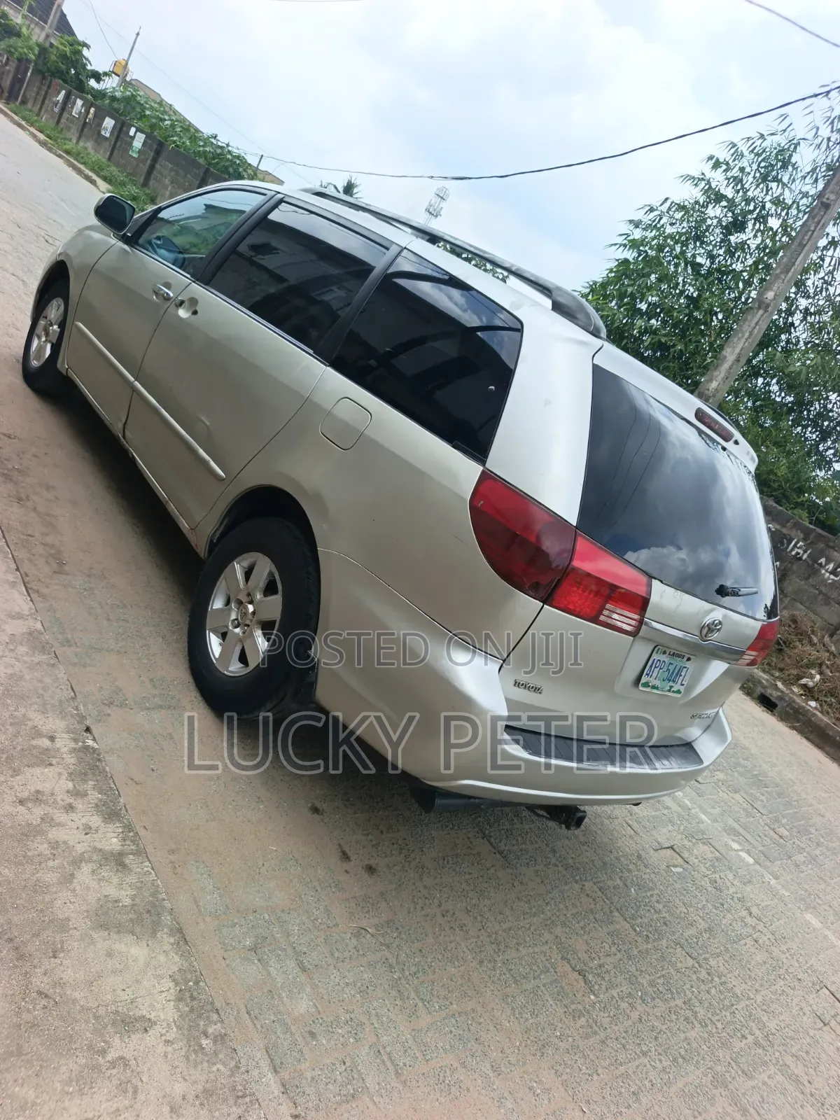 Toyota Sienna 2005 Silver