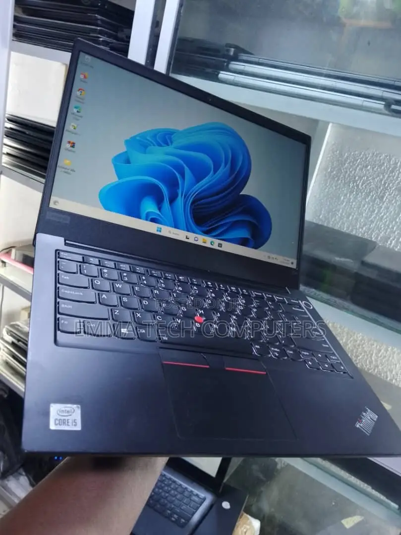 Laptop Lenovo ThinkPad E14 Gen 1 8GB Intel Core i5 SSD 256GB