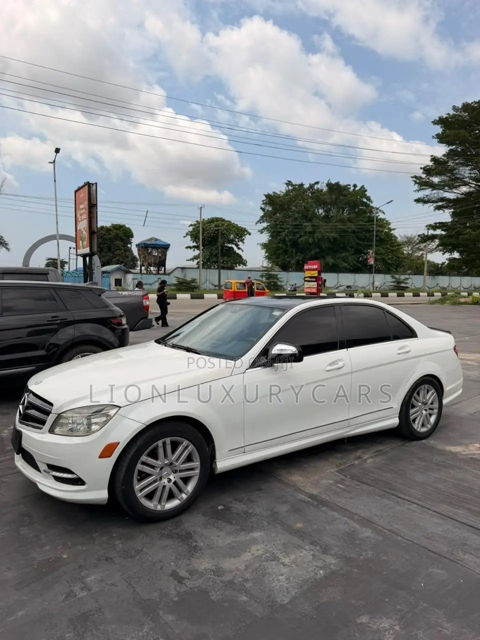 Mercedes-Benz C-Class 2010 White