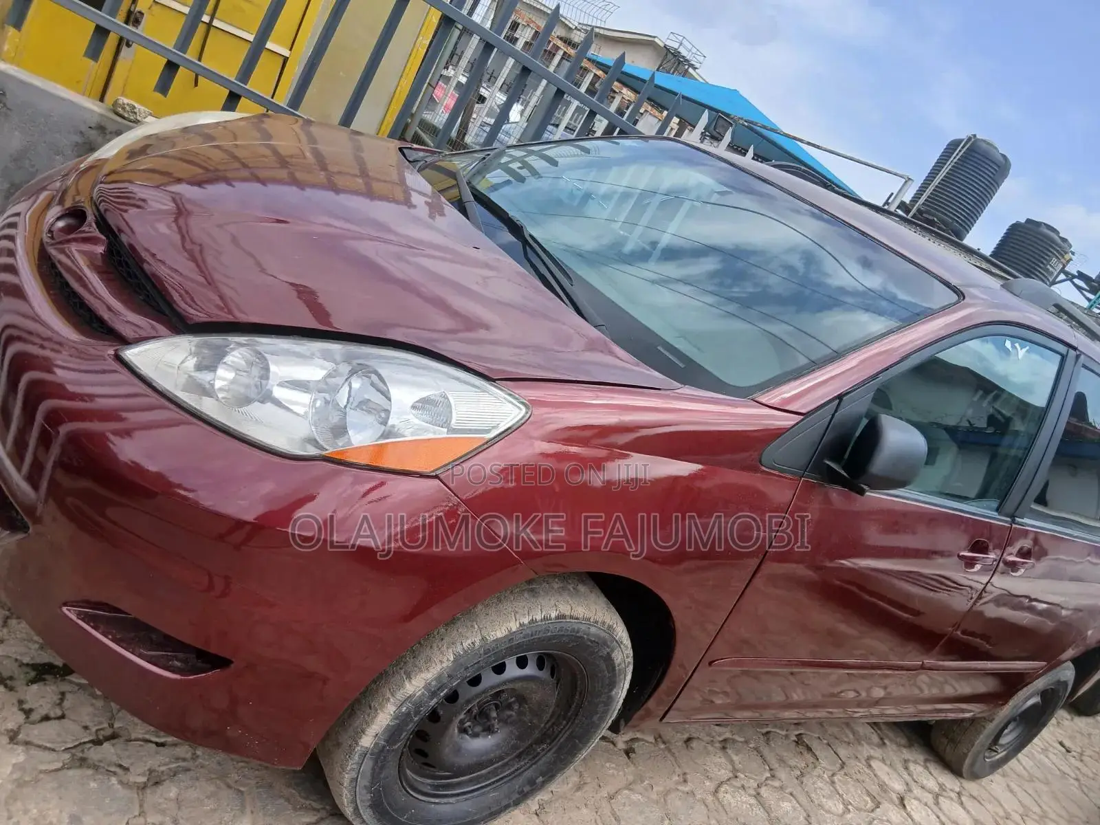 Toyota Sienna 2005 Red