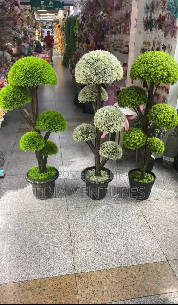 Artificial Flower & Vase Set. Available in Different Sizes and Colour