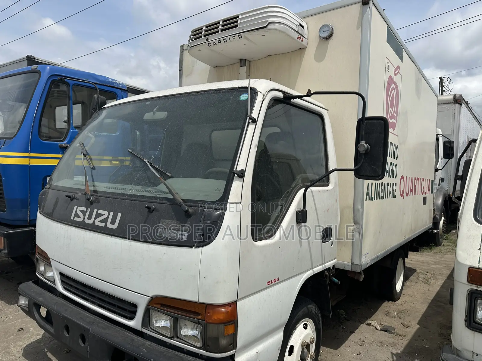Isuzu Cooling Van