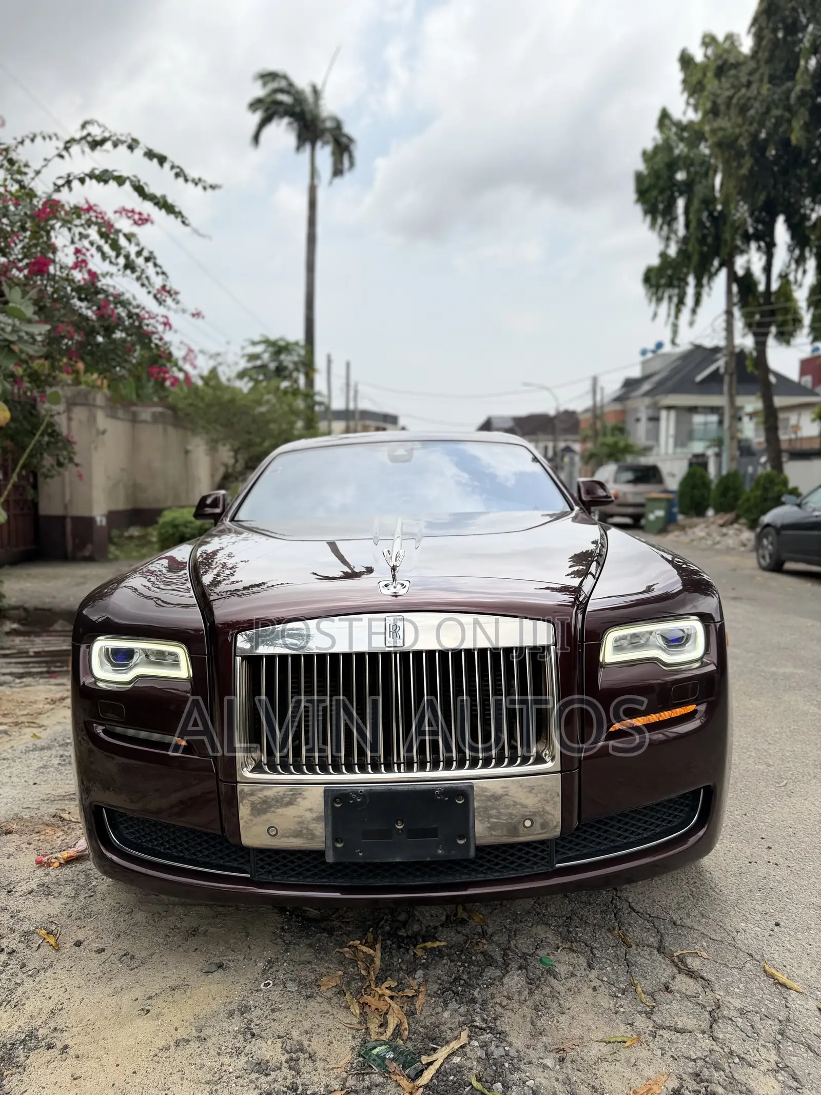 Rolls-Royce Ghost Base 2017 Burgundy