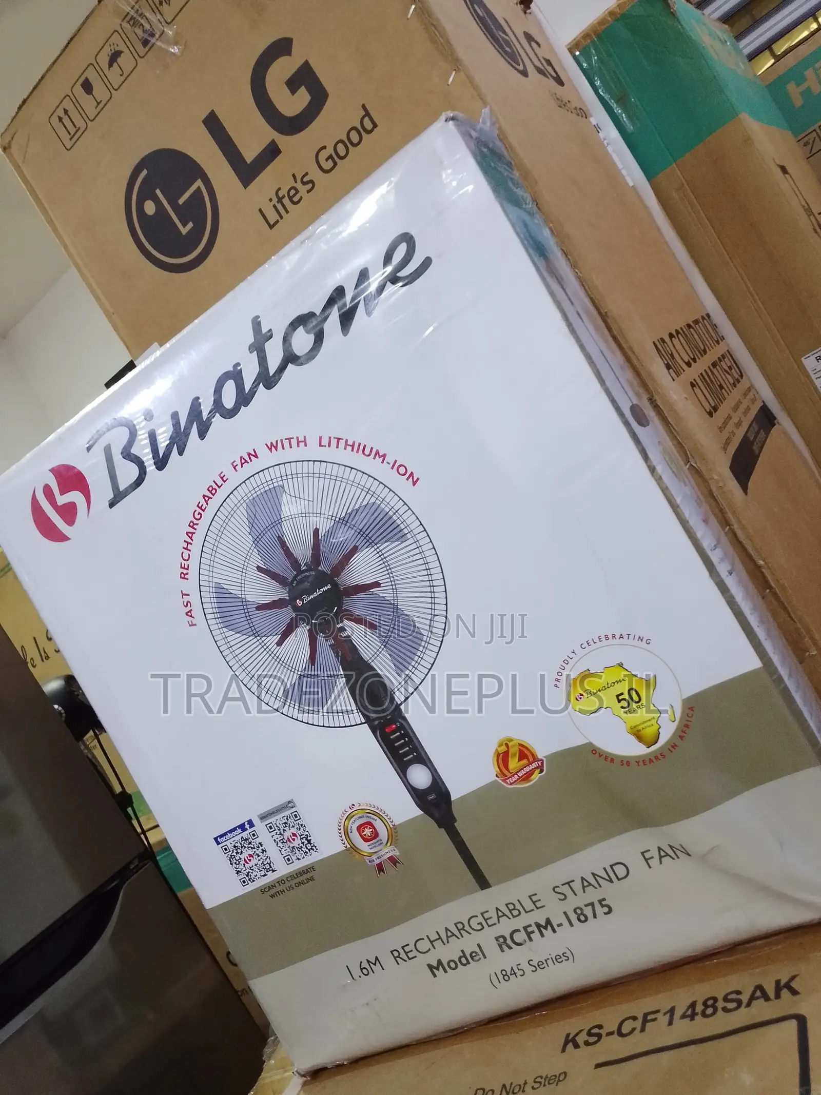 Binatone RCM-1875 High-Rise Pedestal Fan With Rechargeable Power