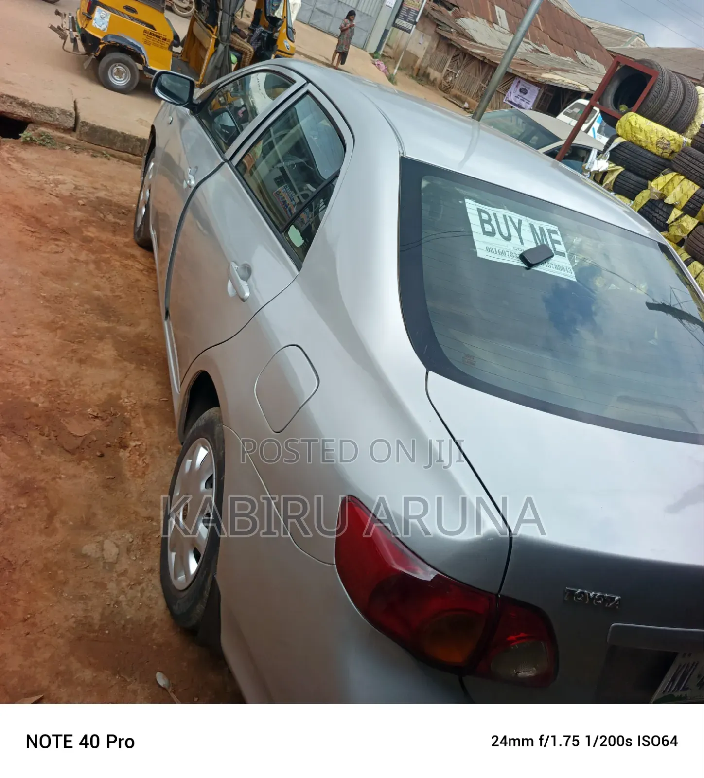 Toyota Corolla 2010 Silver