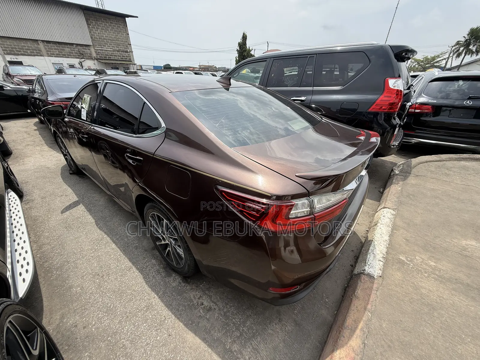 Lexus ES 350 FWD 2016 Brown