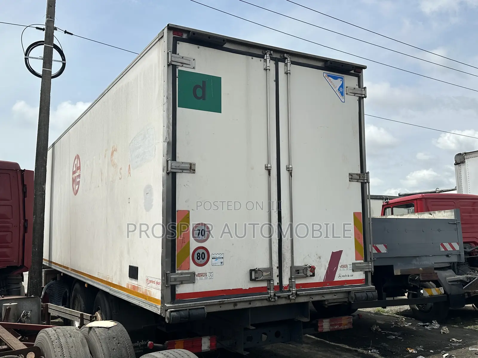 Mercedes Benz Cooling Van Truck