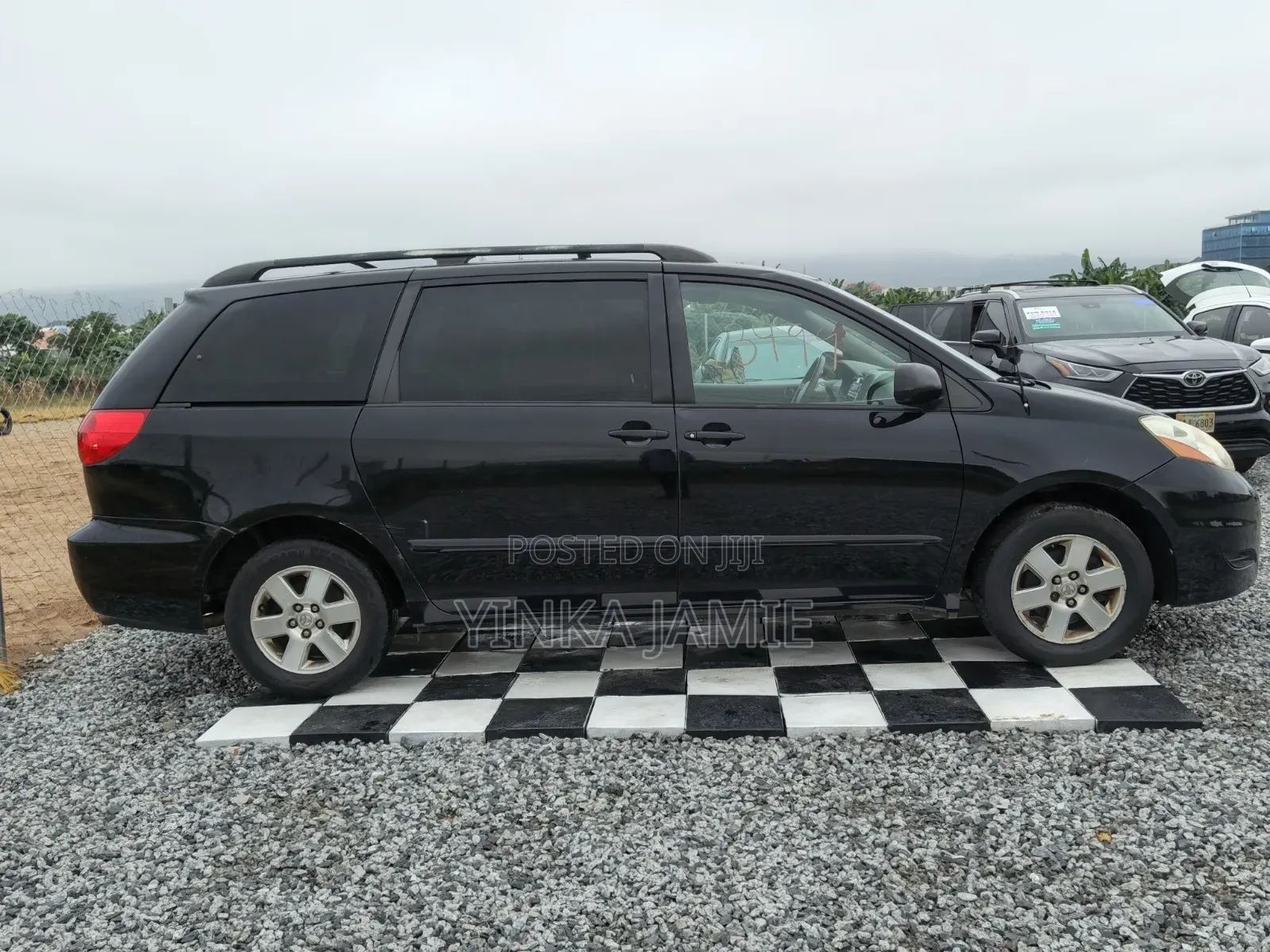 Toyota Sienna LE 2008 Black