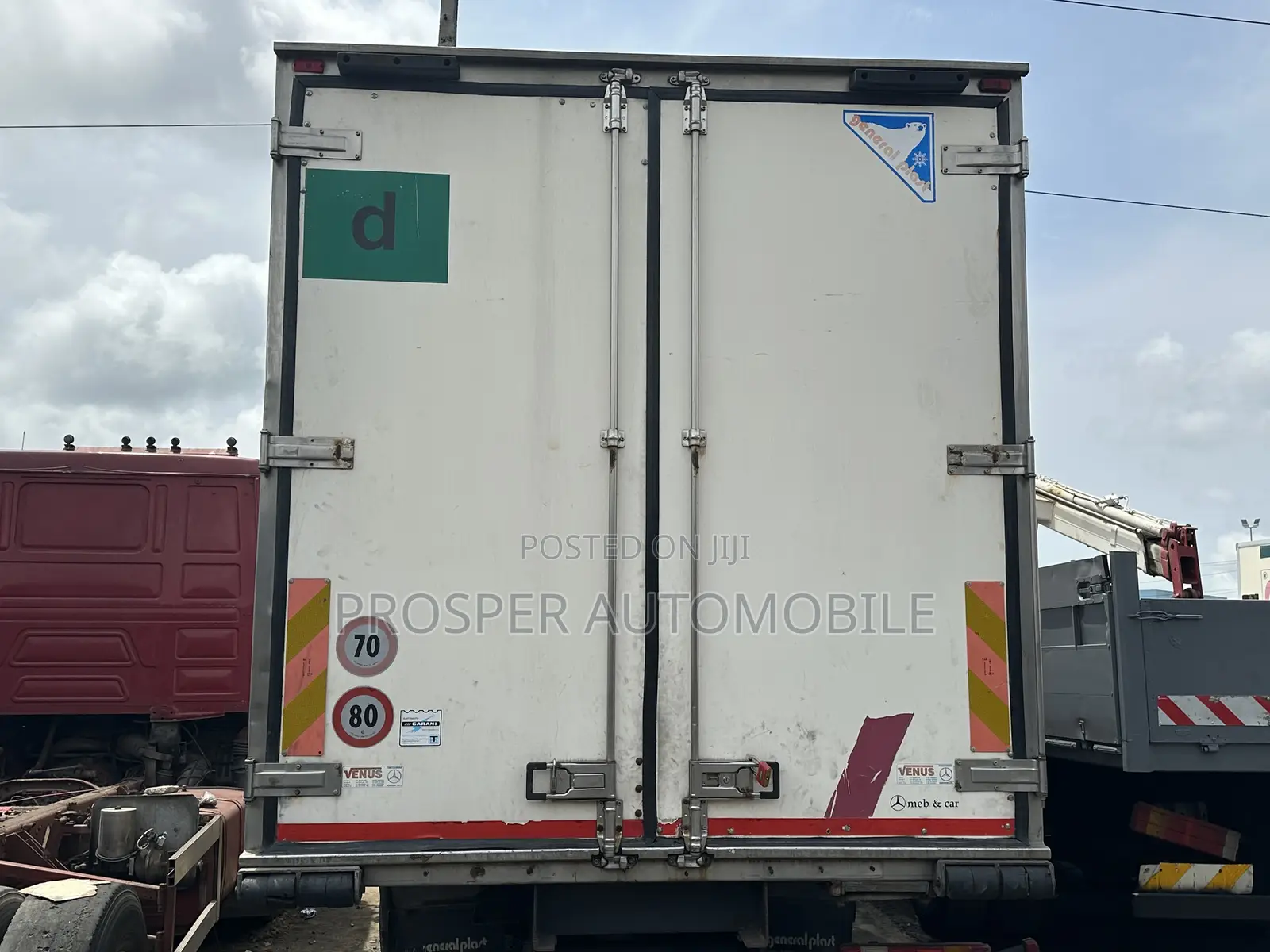 Mercedes Benz Cooling Van Truck