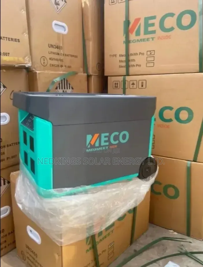 3.6kwh MECO Solar Generator Pro