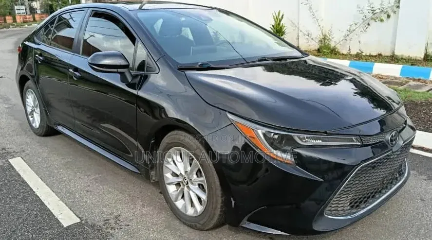 Toyota Corolla XLE 2020 Black