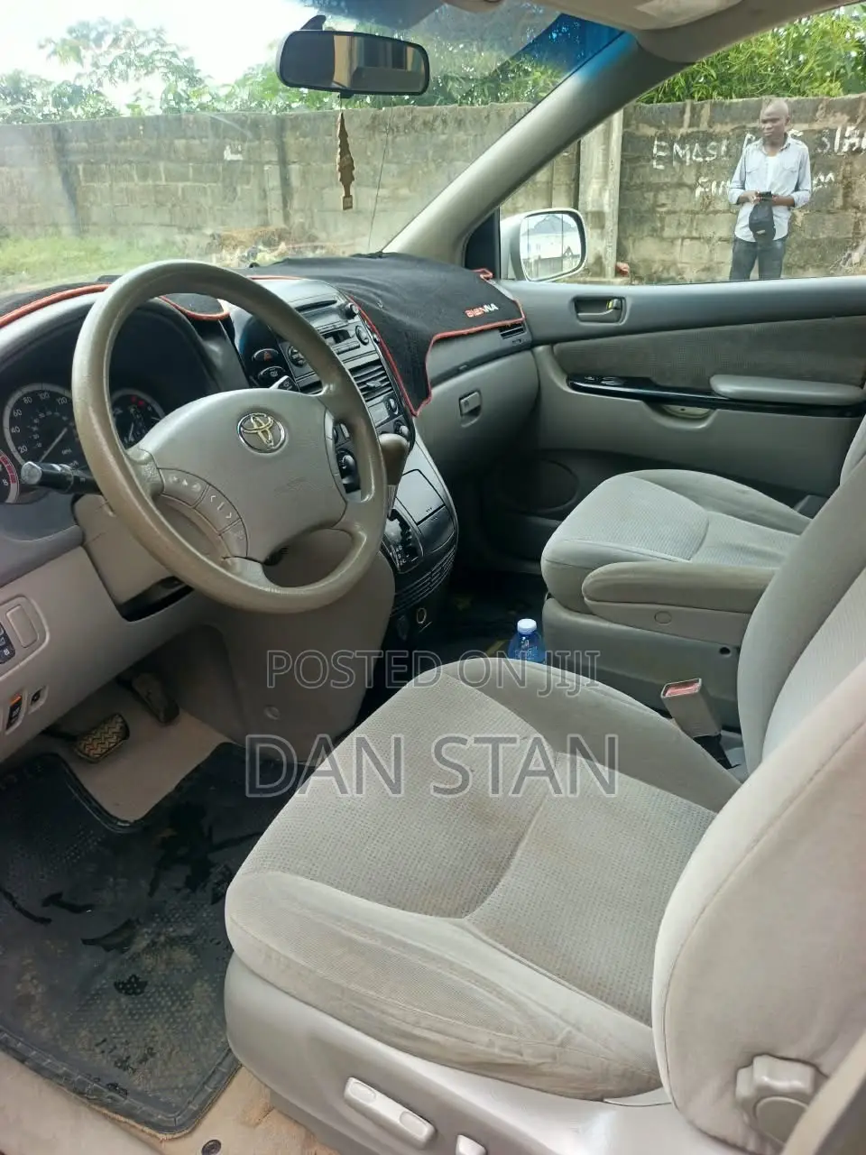 Toyota Sienna 2005 Silver