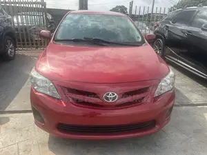 Toyota Corolla L 4dr Sedan (1.8L 4cyl 5M) 2012 Red