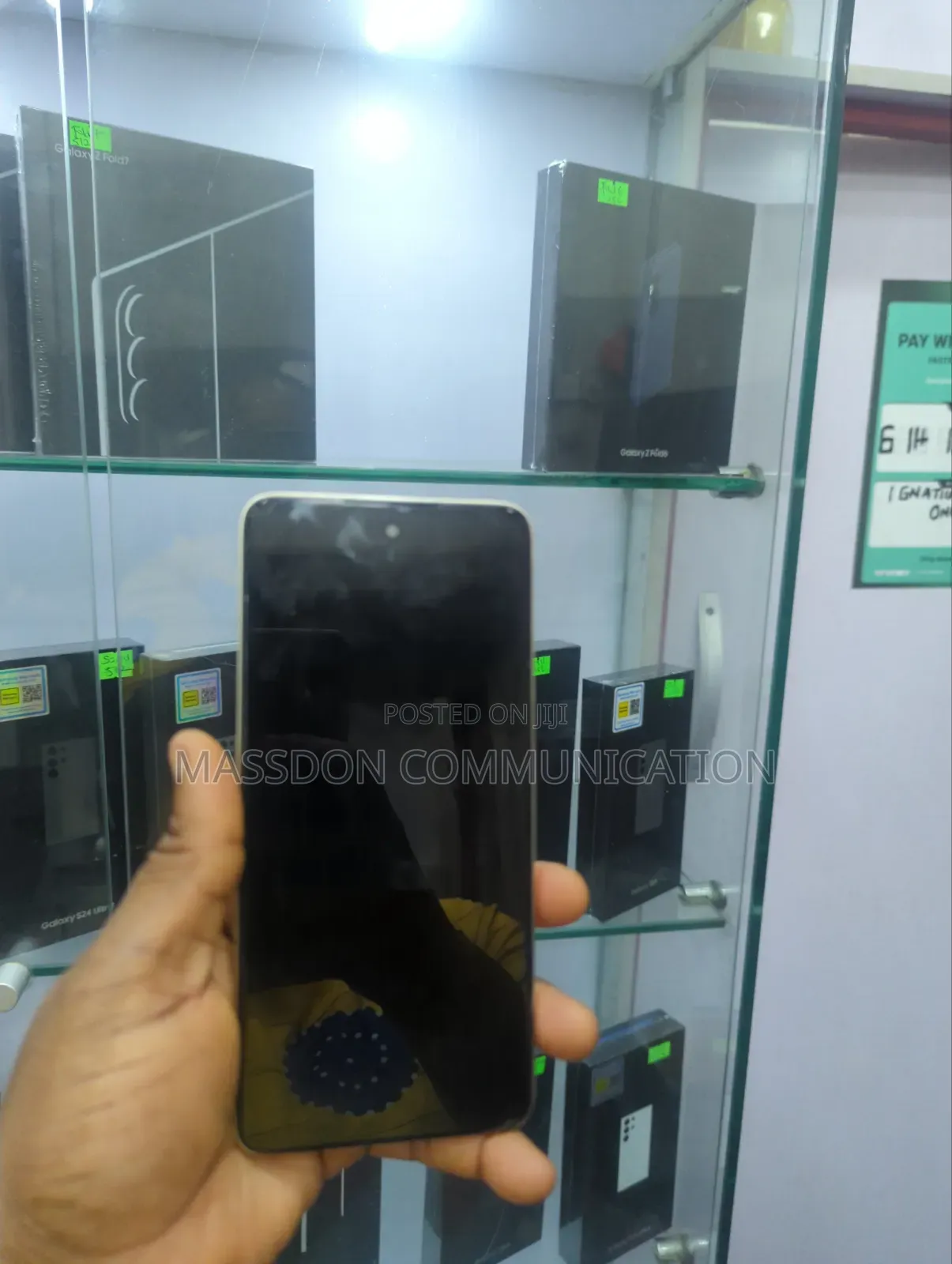 Tecno Spark 20C 256 GB Yellow
