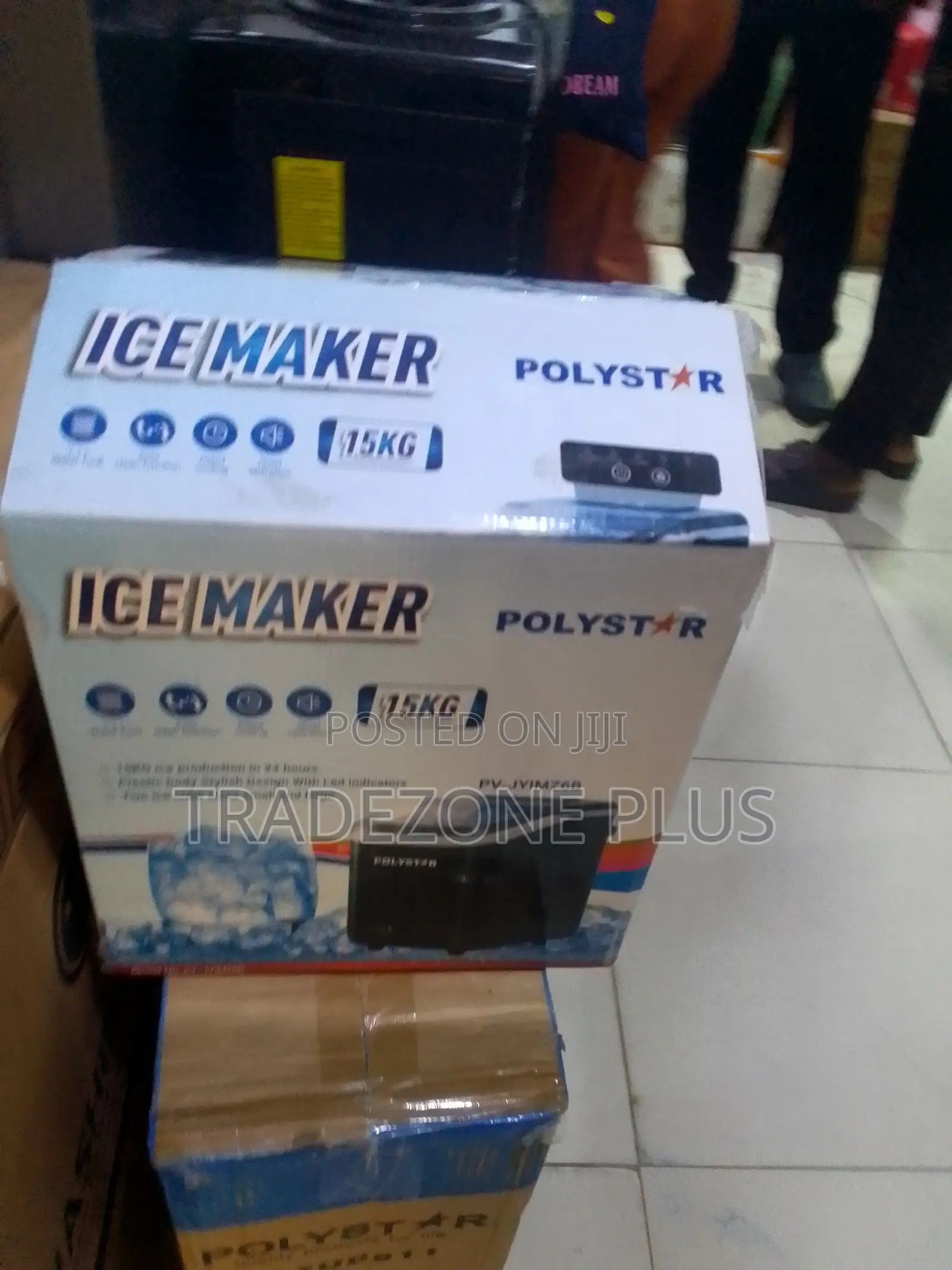 Make Entertaining Easier With Polystar Ice Maker