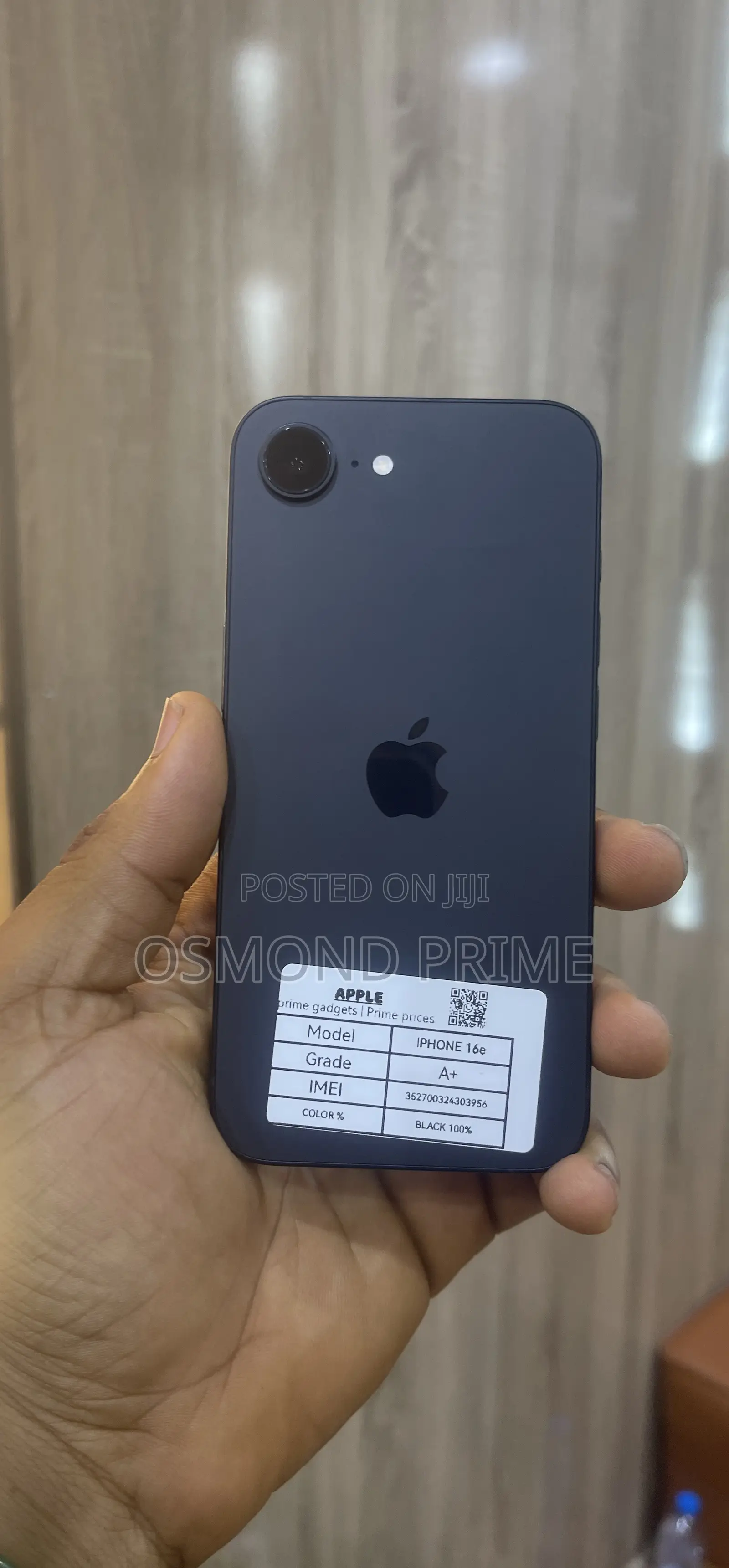 Apple iPhone 16e 128 GB Black
