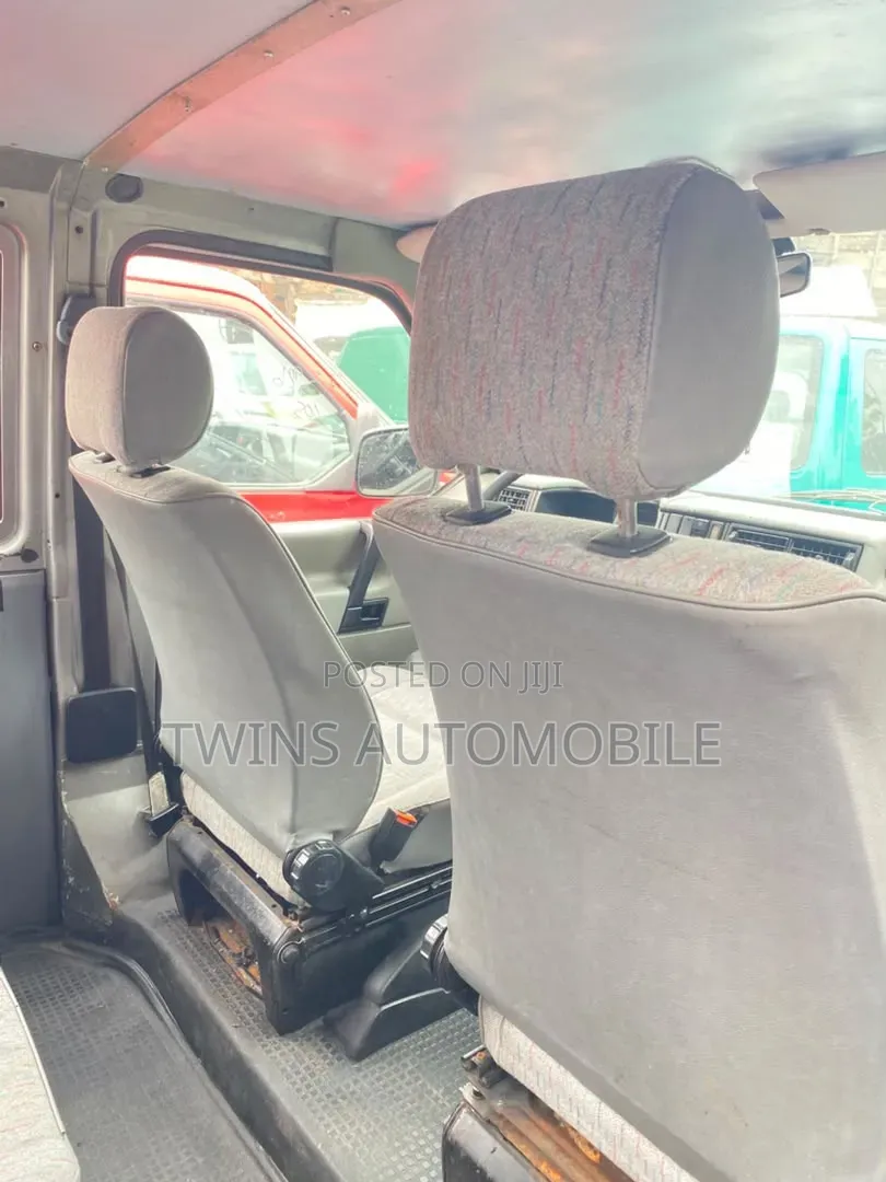 Volkswagen Transporter 1999 Blue