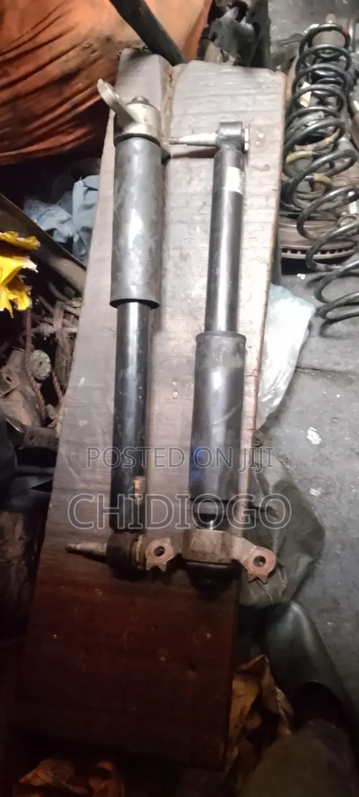 Back Shock Ford Explorer 2020
