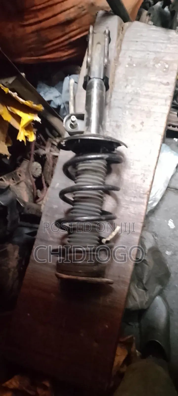 Front Shock Ford Explorer 2020