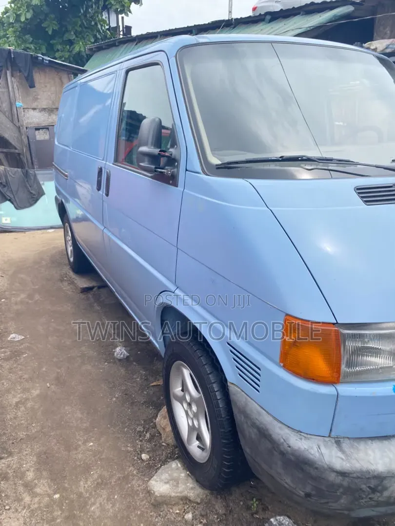 Volkswagen Transporter 2002 Blue
