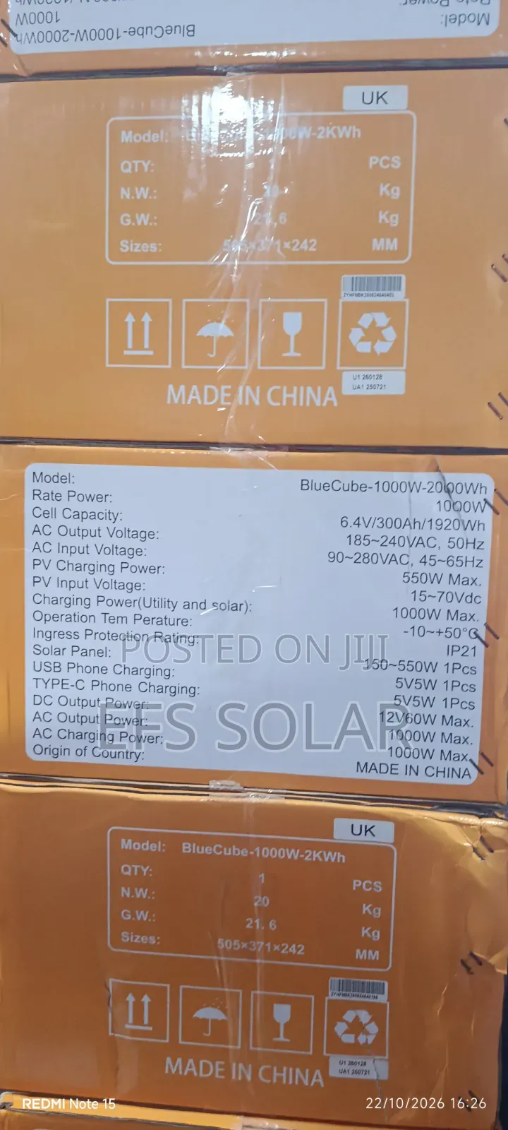 HiCCES BlueCube 1000W 2kWh All-in-One Solar Power Station