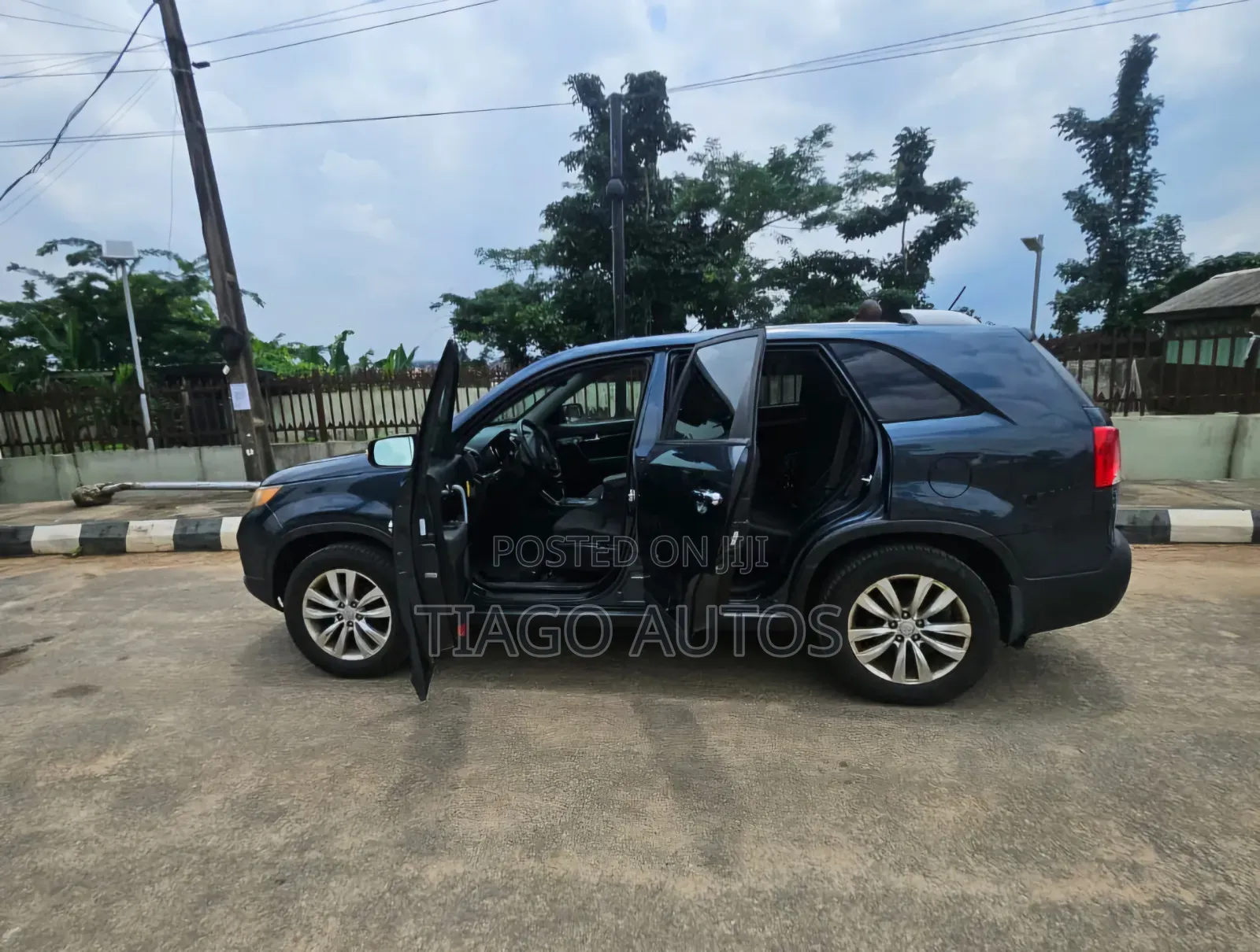 Kia Sorento 2012 Blue