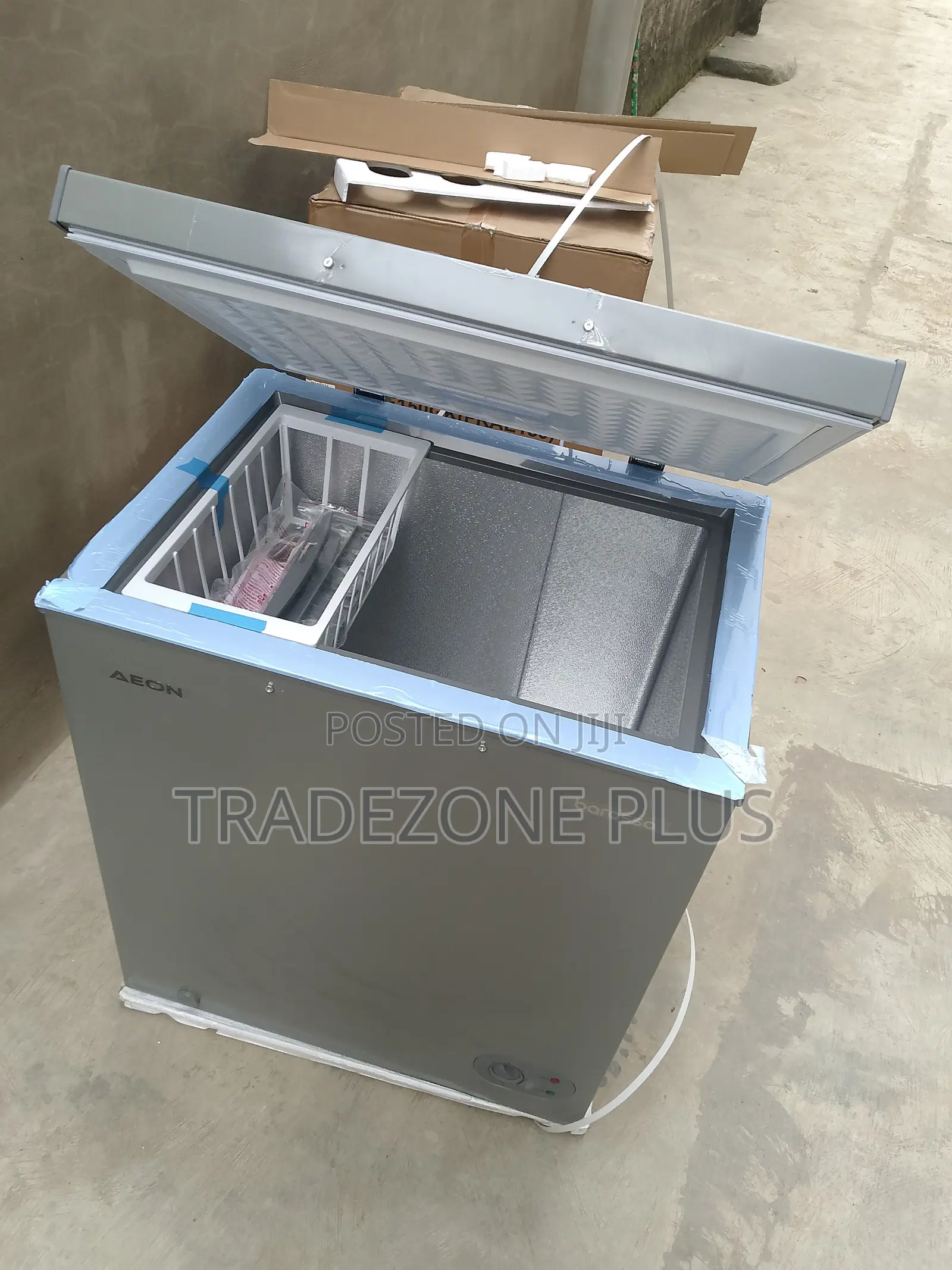 Aeon 150L Deep Freezer for Meat, Fish and Food