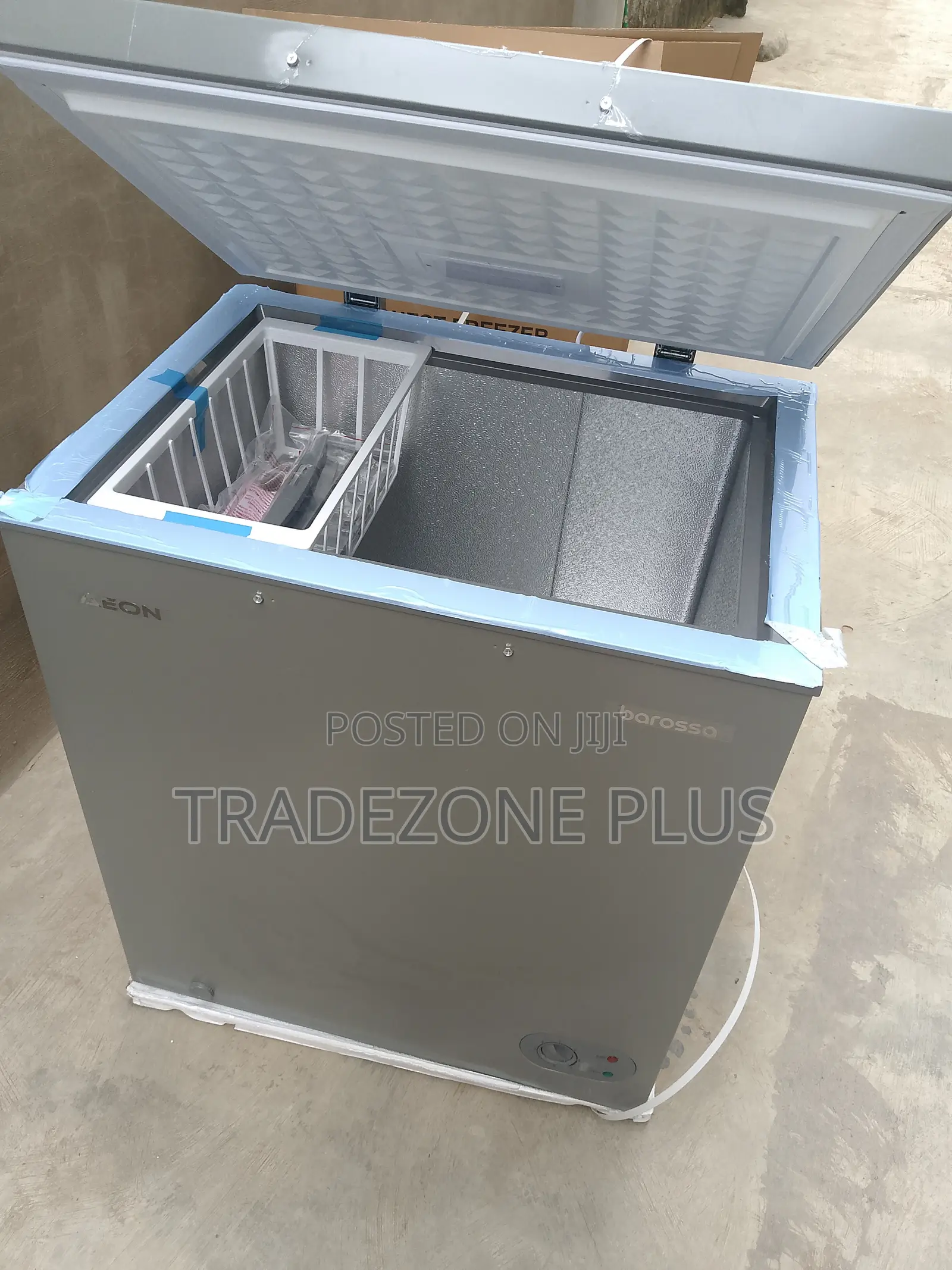 Aeon Chest Freezer ACF150GK With 150L Capacity
