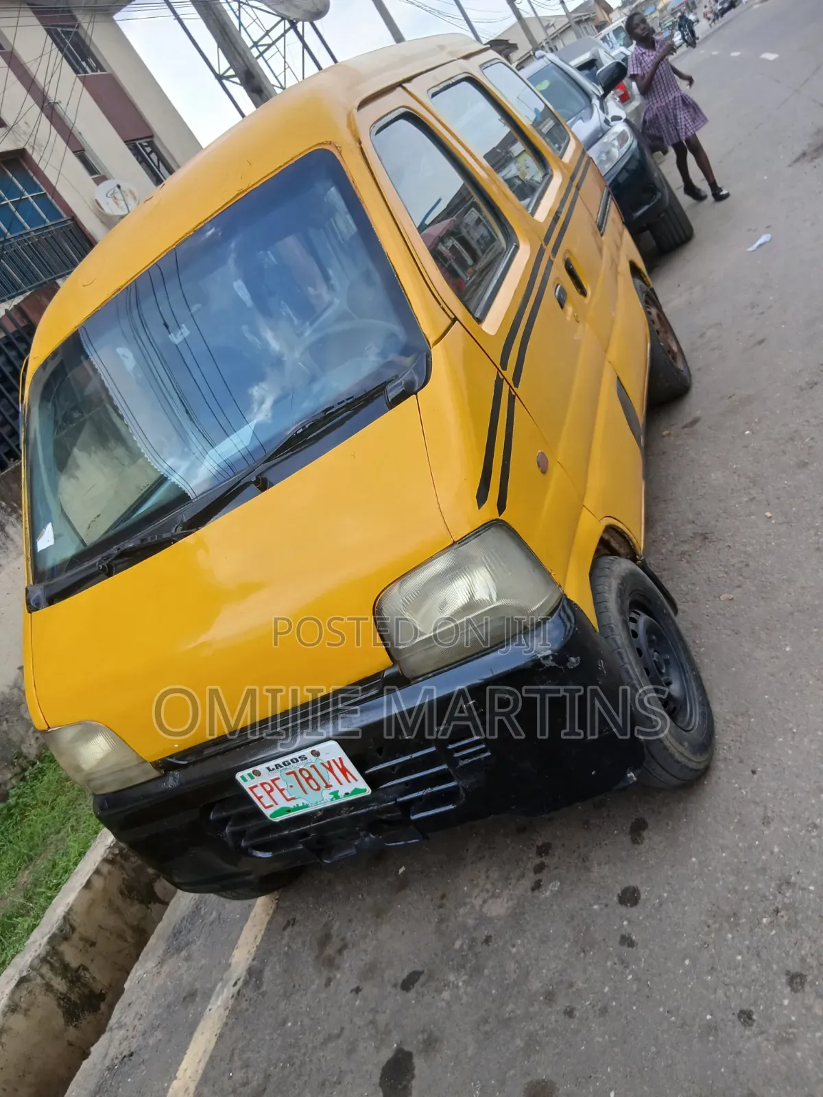 Suzuki APV Minibus 2004 Yellow
